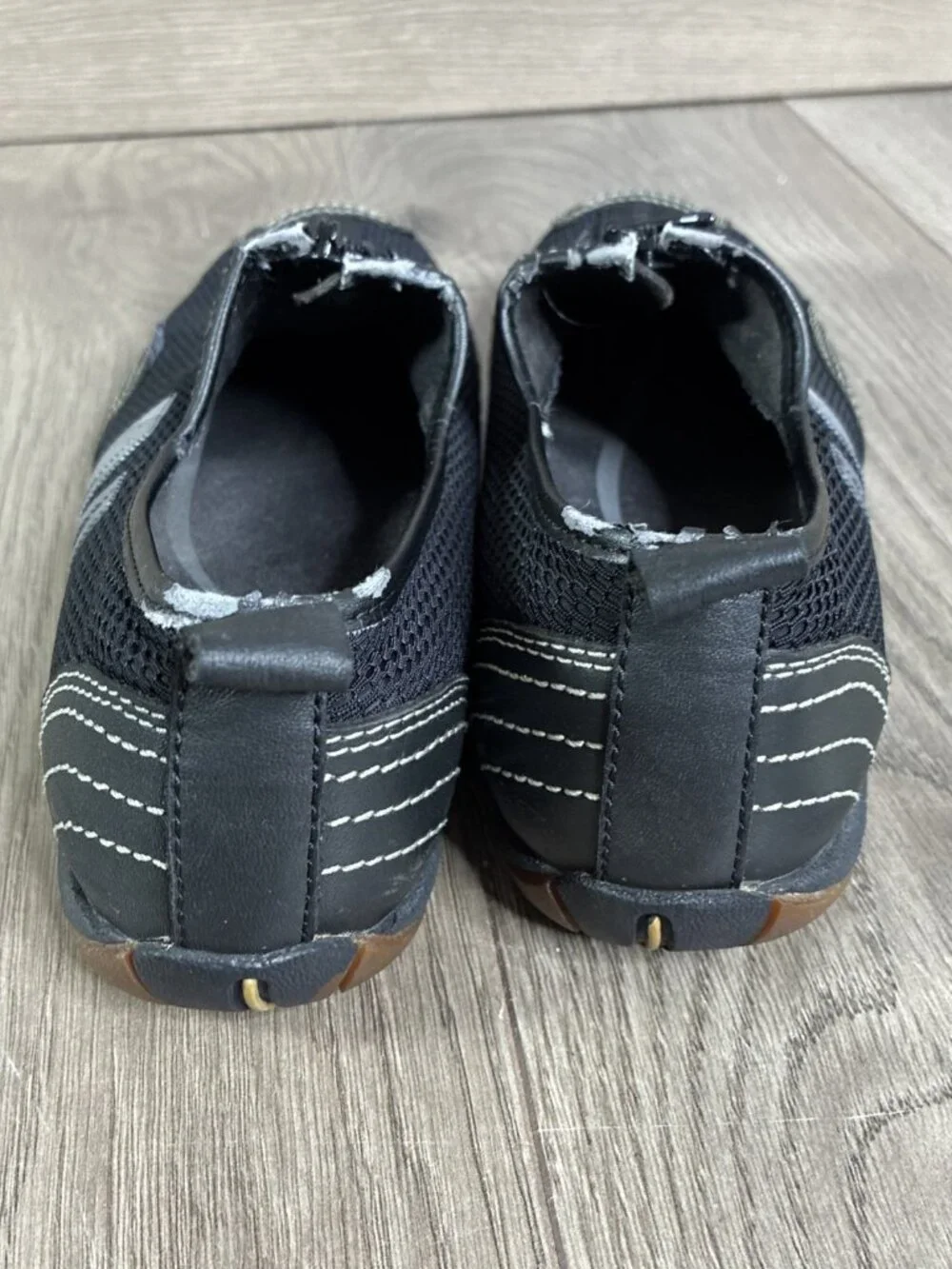Merrell Barrado Women’s Size 7.5 Black Slip On Sneakers Shoes J73426 Used - Picture 6 of 10